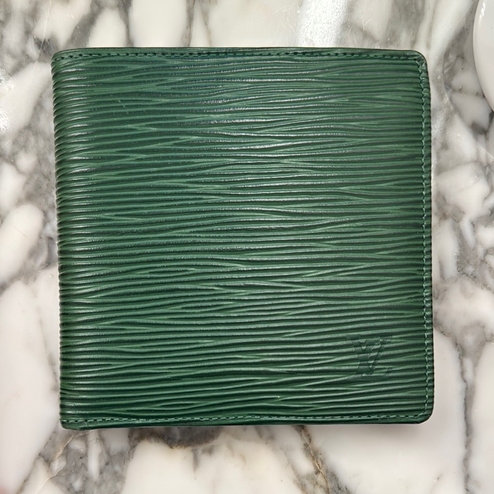 Louis Vuitton Green Epi Leather Key & Card Holder